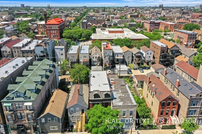 Building Photo - Historic Home in the Heart of Pilsen FOR RENT