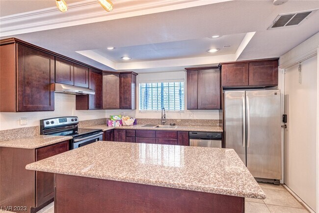 Building Photo - 4530 Sparky Dr