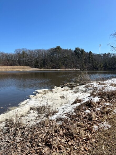 Building Photo - 78 Tideview Dr