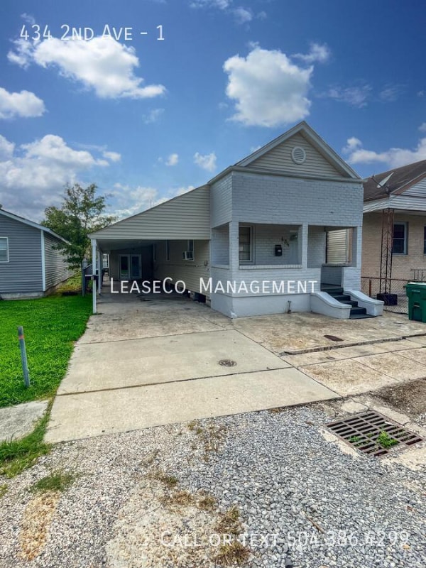 Building Photo - 434 2nd Ave