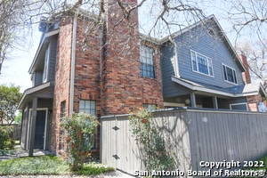 Building Photo - 9 Chapel Hill Cir