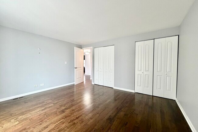 Building Photo - 1346 Forestdale Ct