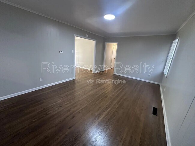 Building Photo - 3265 Hanna Dr