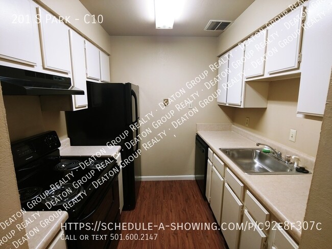 Building Photo - 201 S Park-C10