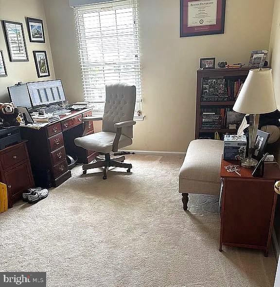 Building Photo - 5 Mill Run W