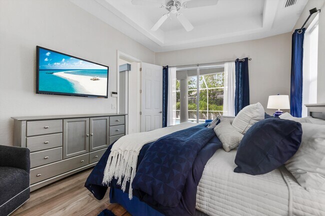 Building Photo - 3219 SW 7th Ln