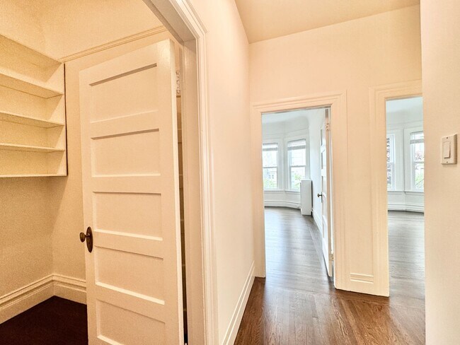 Building Photo - 152 Sproule Ln.