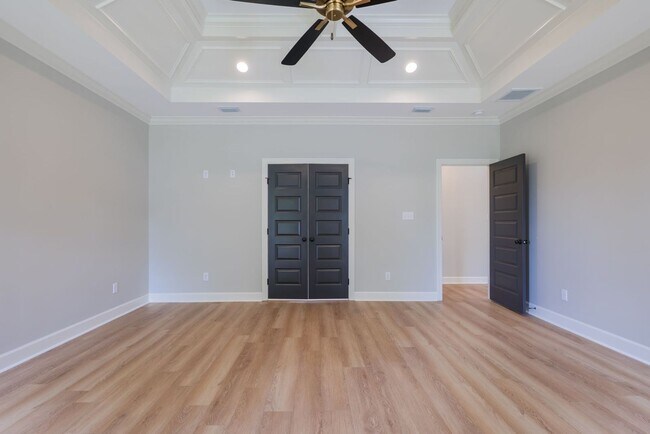 Building Photo - 5039 Hatfield Cir