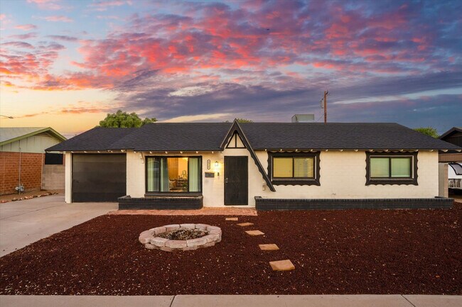 Building Photo - 4920 N 85th St