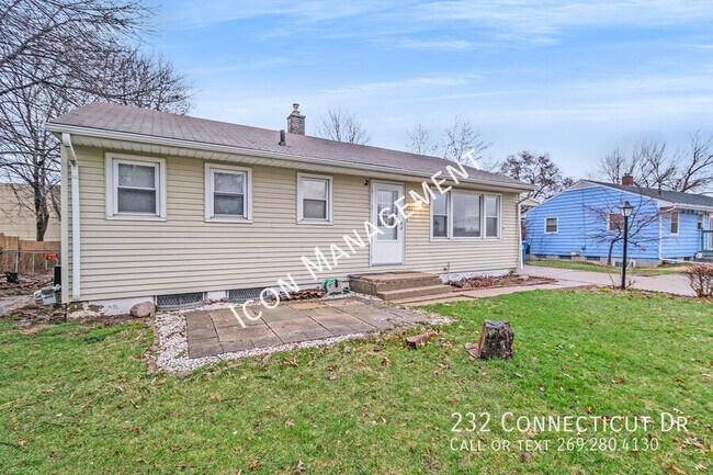 Building Photo - 232 Connecticut Dr