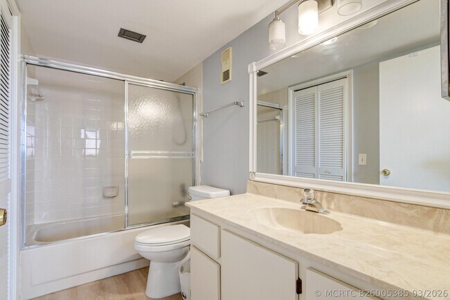 Building Photo - 14426 Amberly Ln