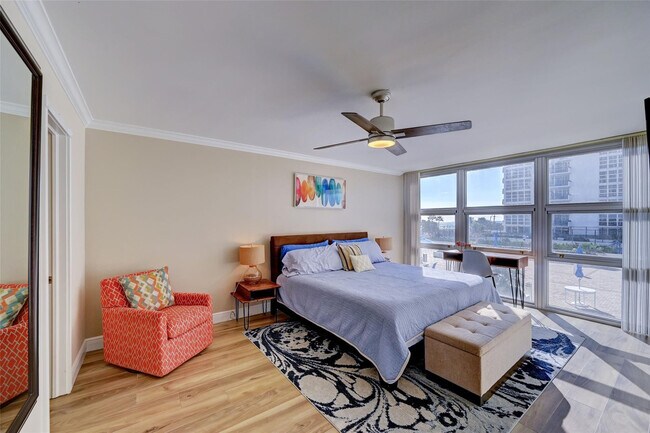 Building Photo - 531 N Ocean Blvd