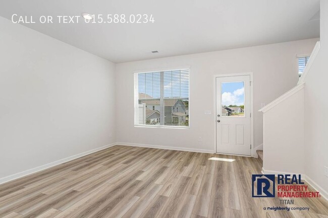 Building Photo - 50% Off First Month’s Rent - 3BR/2.5 BA To...