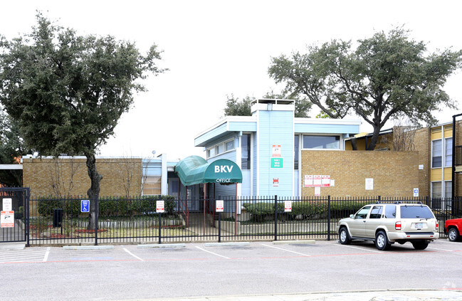 Building Photo - Buckner Village