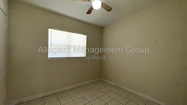 Building Photo - 4110 Alverado St