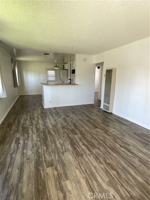 Building Photo - 616 15th St