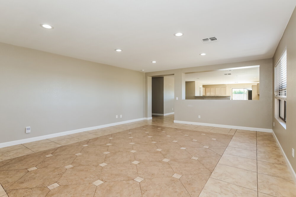 Building Photo - 11545 W Scotts Dr