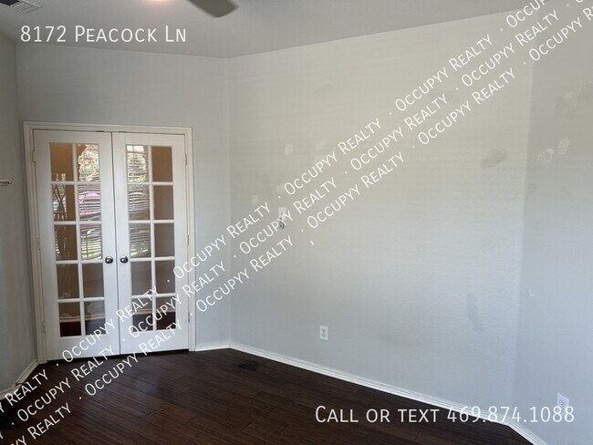 Building Photo - 8172 Peacock Ln