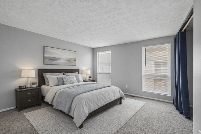 Building Photo - Sharon Green Townhomes