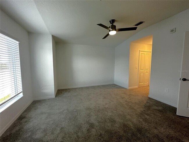 Building Photo - 14271 Heritage Landing Blvd