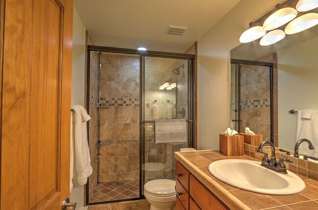 Building Photo - 408 Settlement Ln