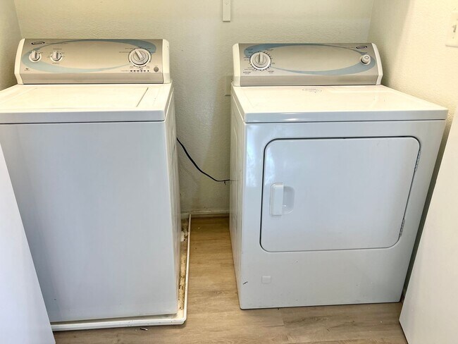 Building Photo - SILVERADO