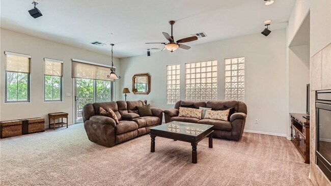 Building Photo - 348 Hanbury Manor Ln