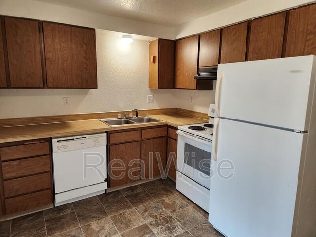 Building Photo - 104 Mercy Hills Dr