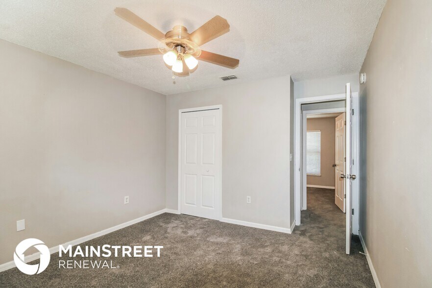 Building Photo - 3411 Gramercy Ln