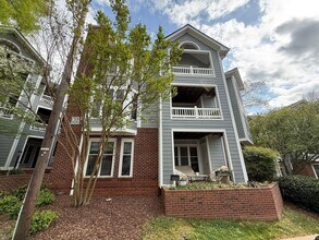 Building Photo - 1021 Wirewood Dr