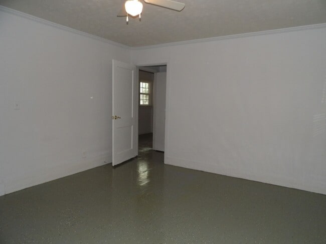 Building Photo - Highland Drive, Enterprise, AL
