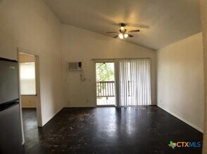 Building Photo - 41170 FM3159