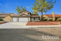 Building Photo - 3143 Regal Oak Dr