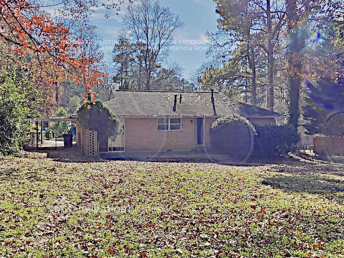 Building Photo - 227 Evergreen Dr SE