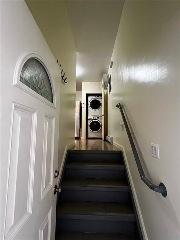 Primary Photo - 2355-2365 65th St