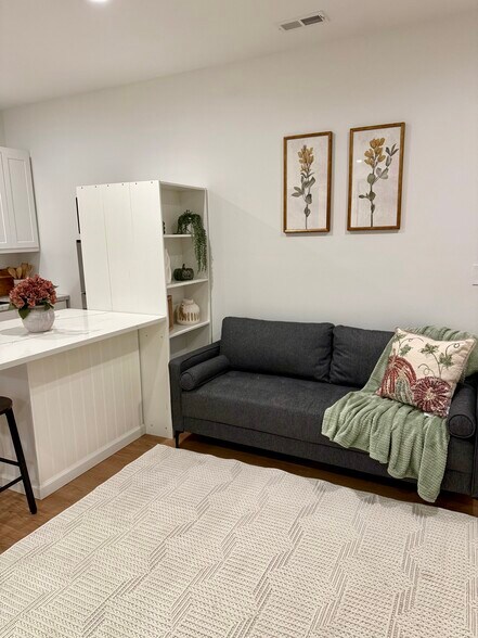 Building Photo - 55 Foster Rd