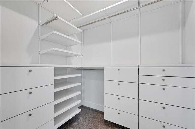 Building Photo - 1400 Mulberry Oak Ln