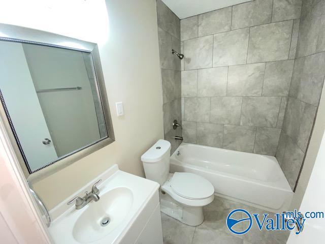 Building Photo - 2117 Griffith Dr NW