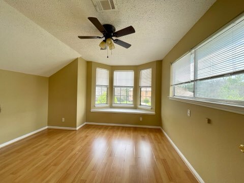 Building Photo - 2701 Willow Springs Rd