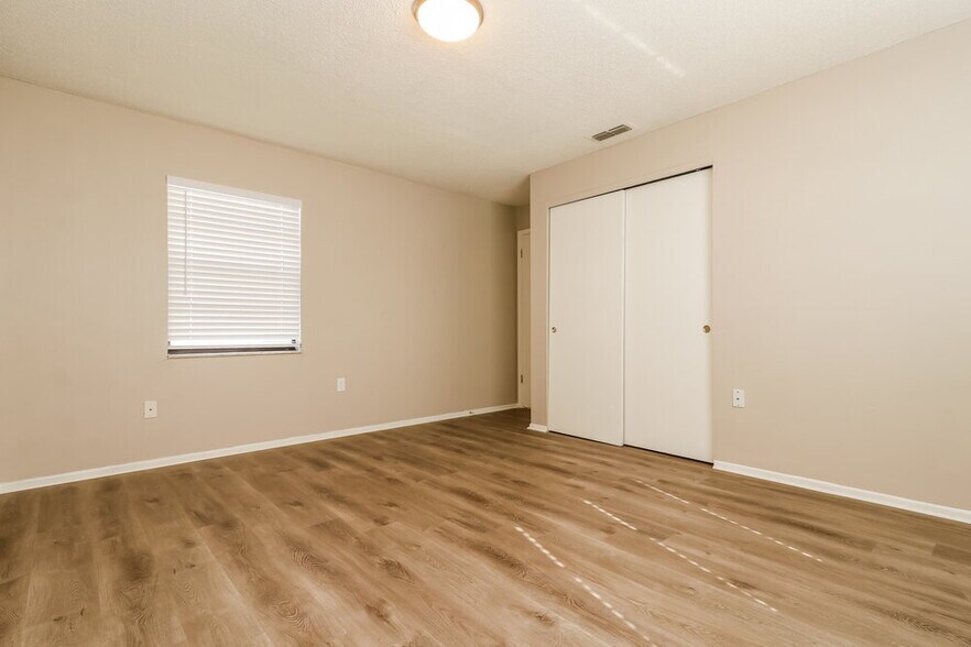 Building Photo - 8247 Tahr Ave