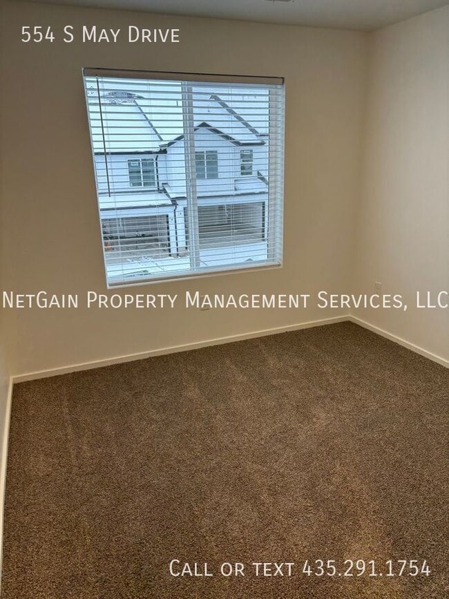 Building Photo - 554 May Dr