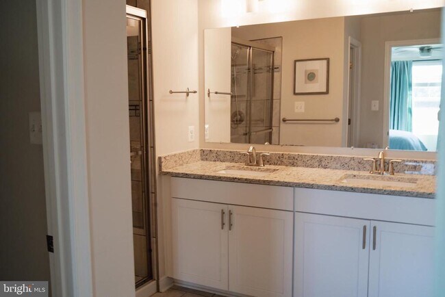 Building Photo - 36046 Auburn Wy