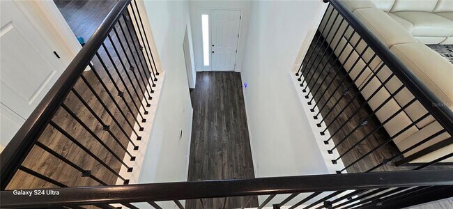 Building Photo - 18410 Blue Heron Cir
