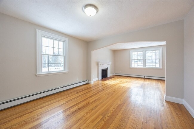 Building Photo - 24 Bossi Ave