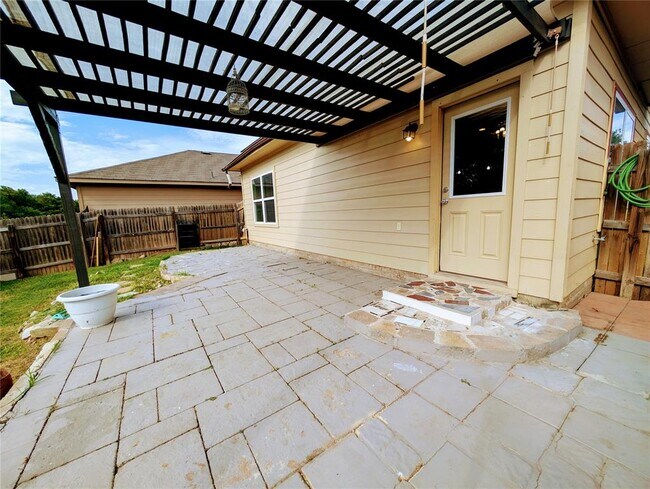 Building Photo - 3508 Wickham Ln