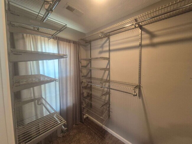 Building Photo - 1351 Freedom Dr