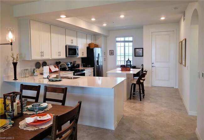 Building Photo - 5835 Double Eagle Cir