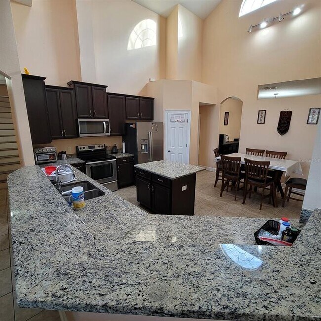 Building Photo - 10850 Breaking Rocks Dr