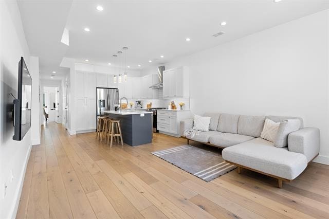 Building Photo - 2602 Palisade Ave