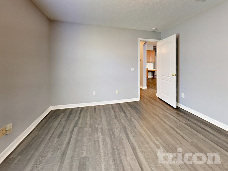 Building Photo - 1538 African Violet Ct